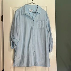 Denim & Co Light Blue Top With Pockets